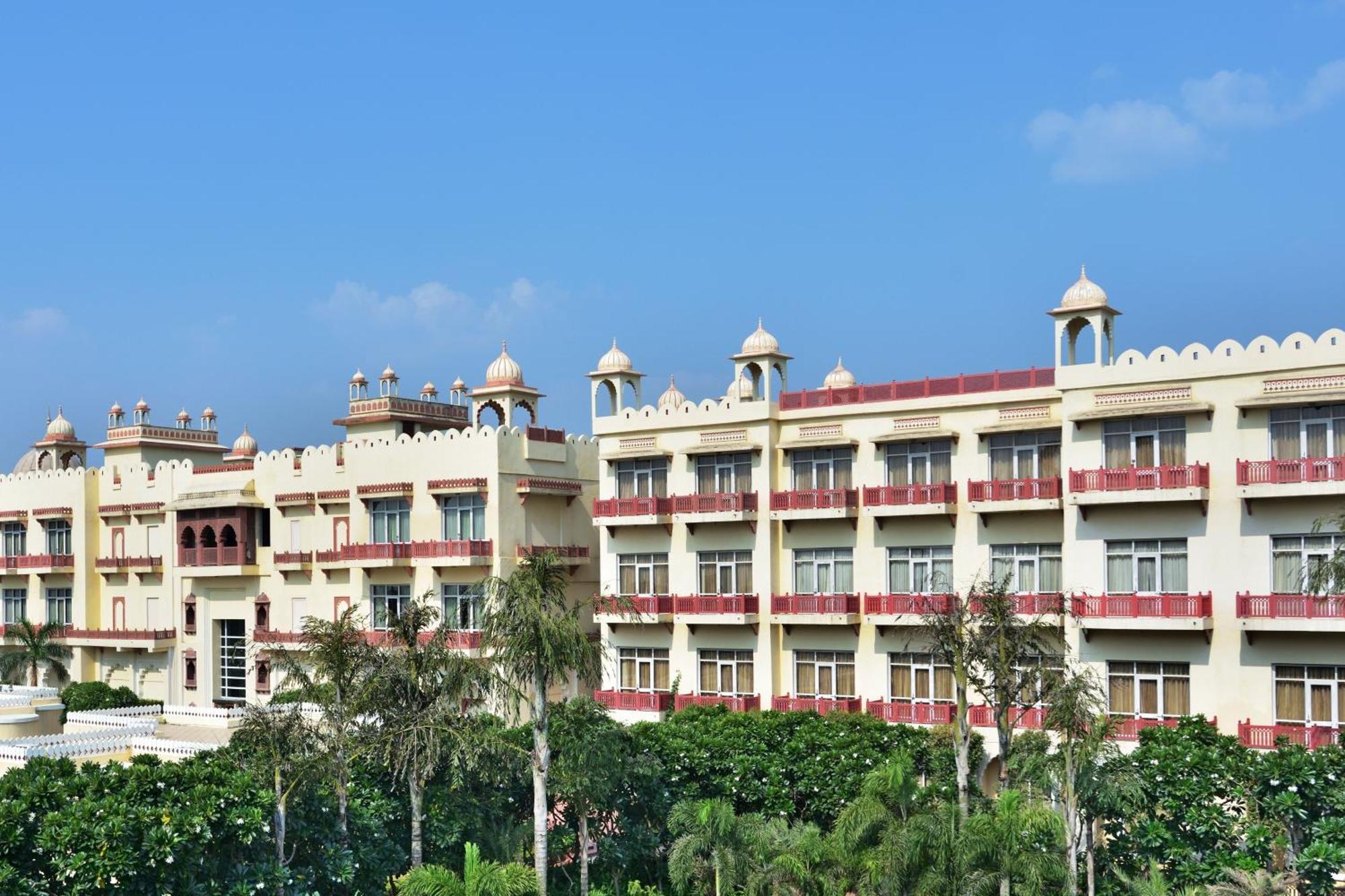 Le Meridien Jaipur Resort & Spa Dış mekan fotoğraf