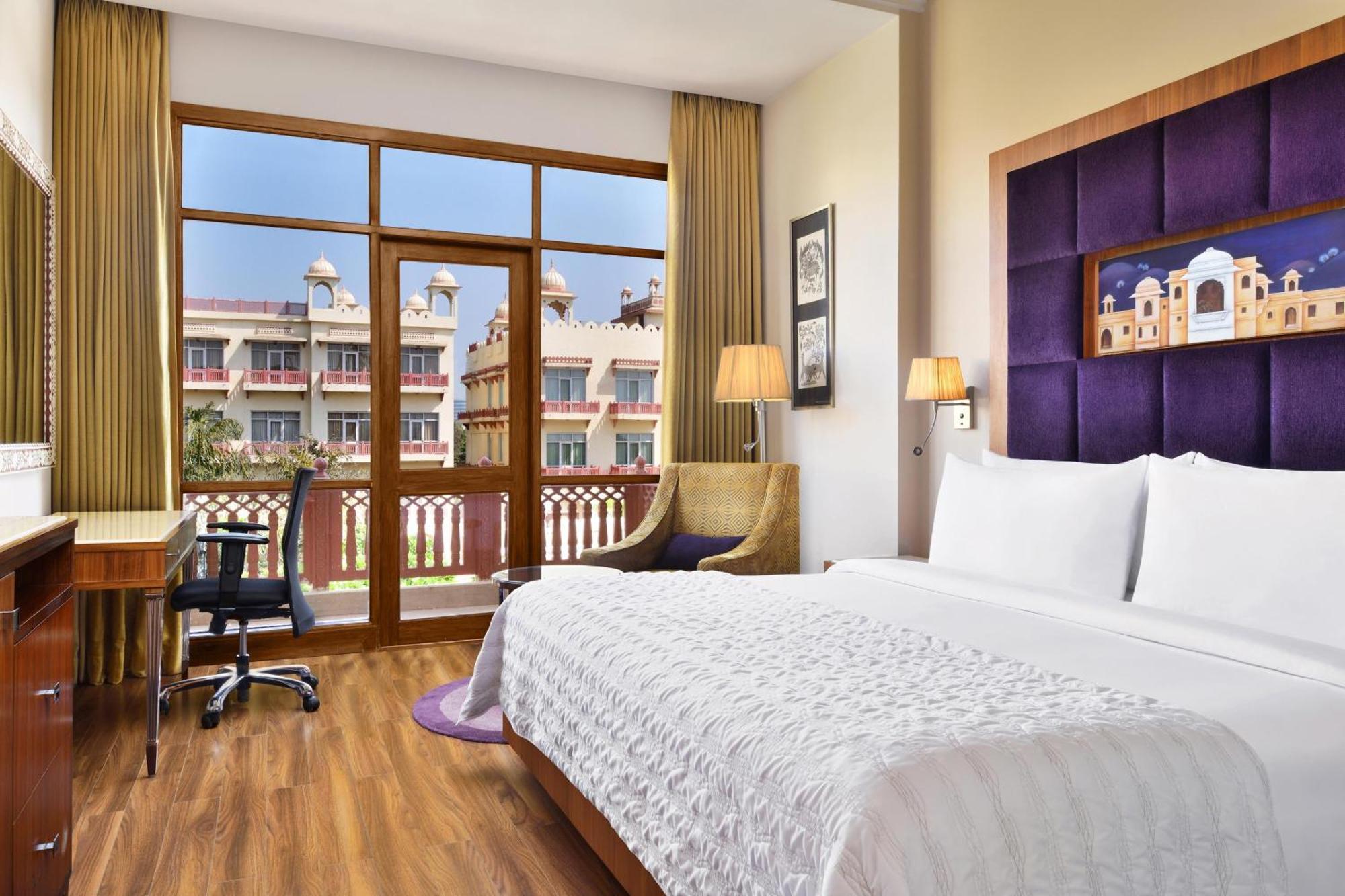 Le Meridien Jaipur Resort & Spa Dış mekan fotoğraf