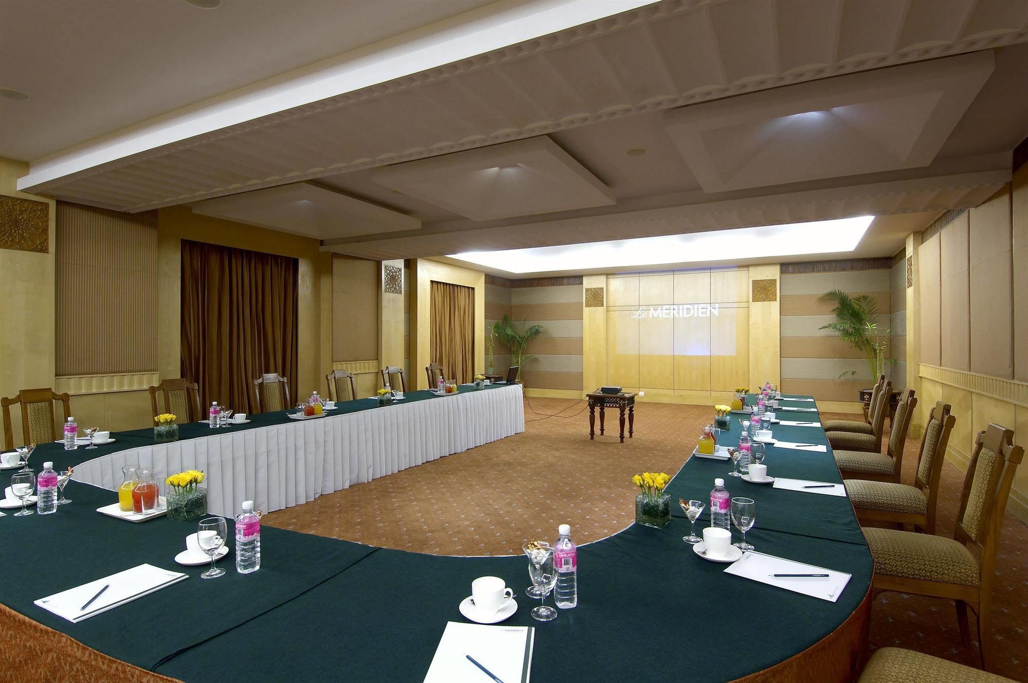 Le Meridien Jaipur Resort & Spa Dış mekan fotoğraf