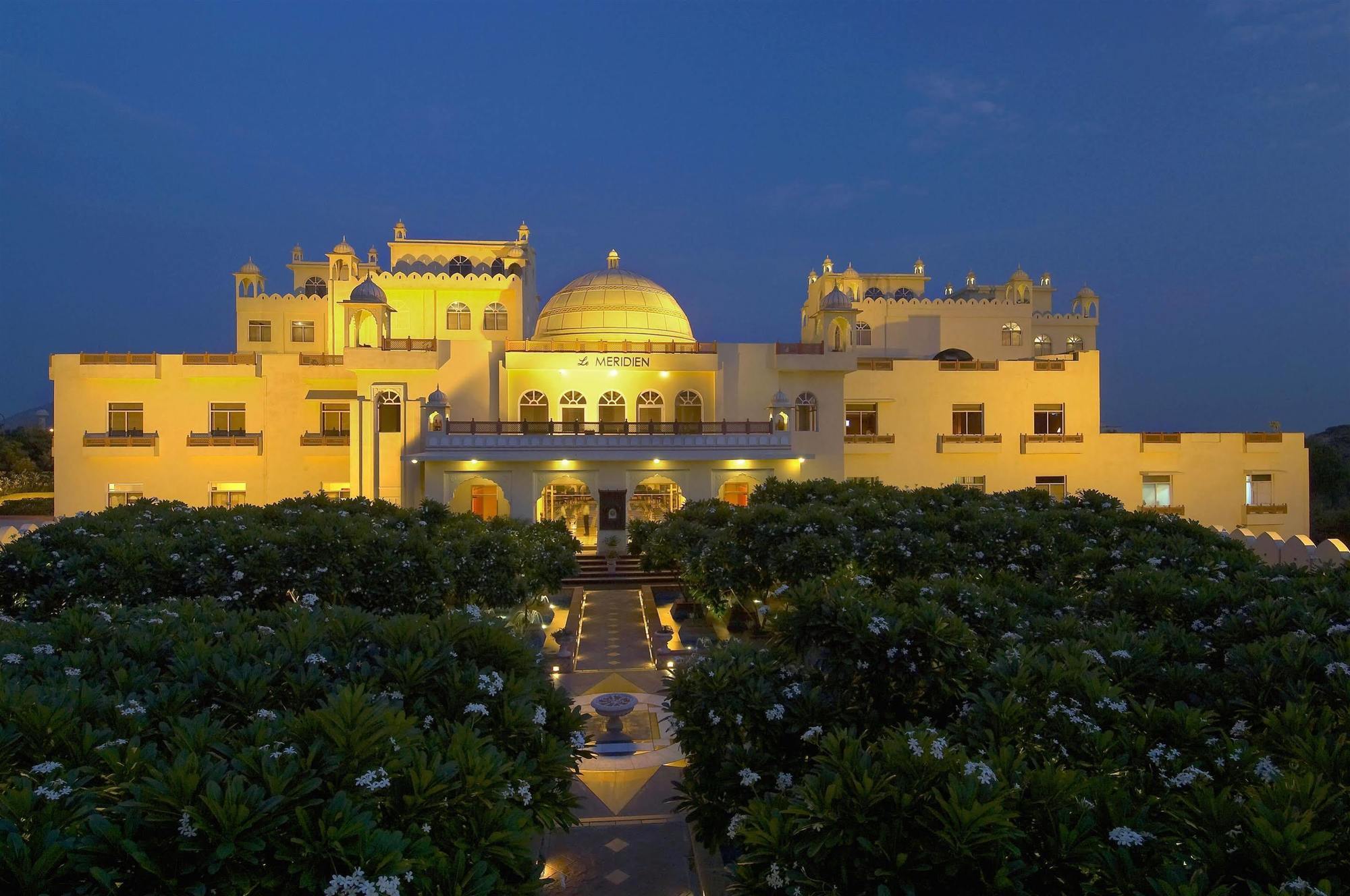 Le Meridien Jaipur Resort & Spa Dış mekan fotoğraf