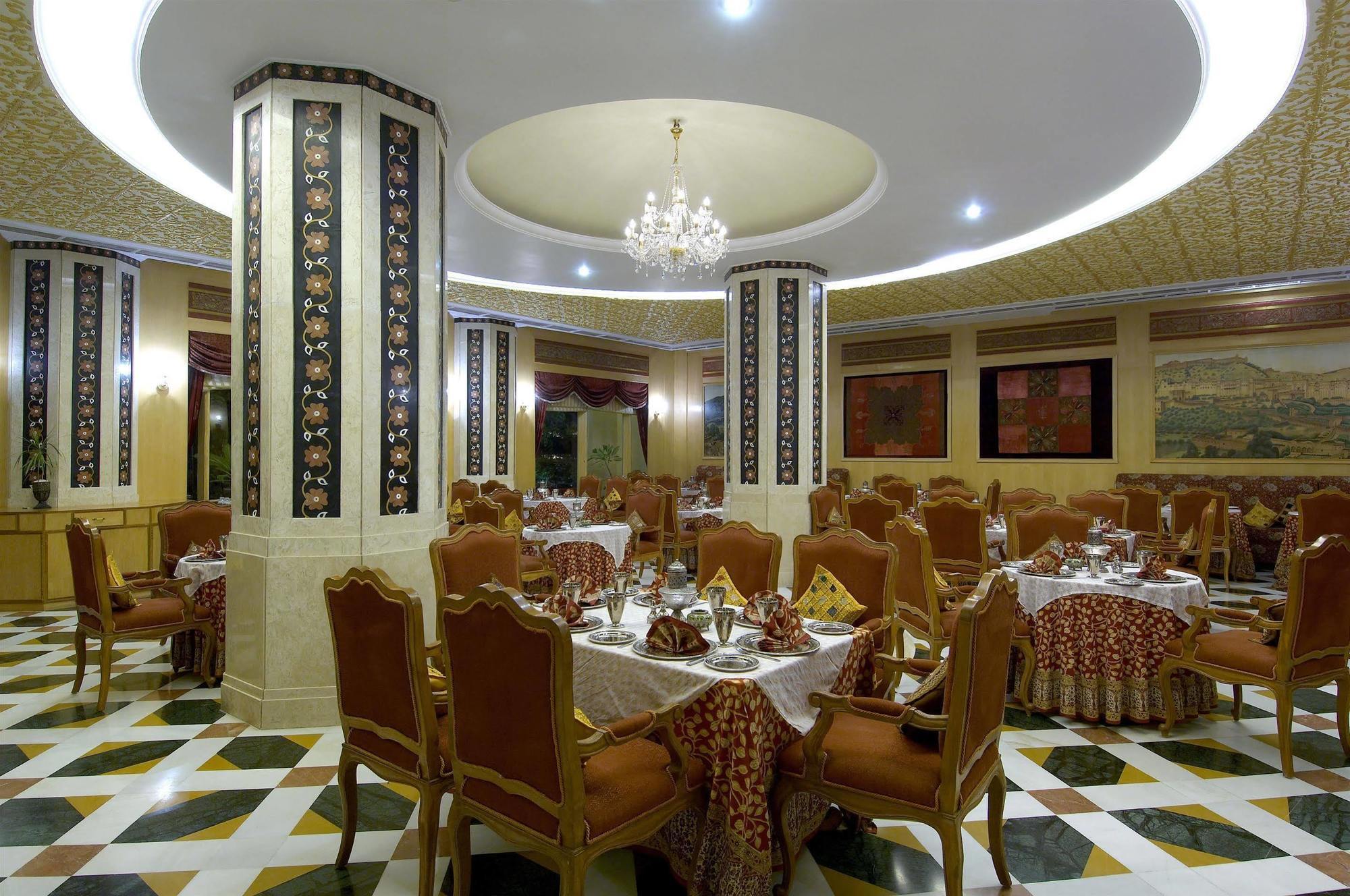 Le Meridien Jaipur Resort & Spa Dış mekan fotoğraf